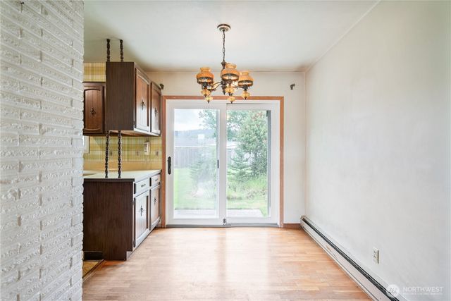 2586 Taylor, Longview, WA 98632