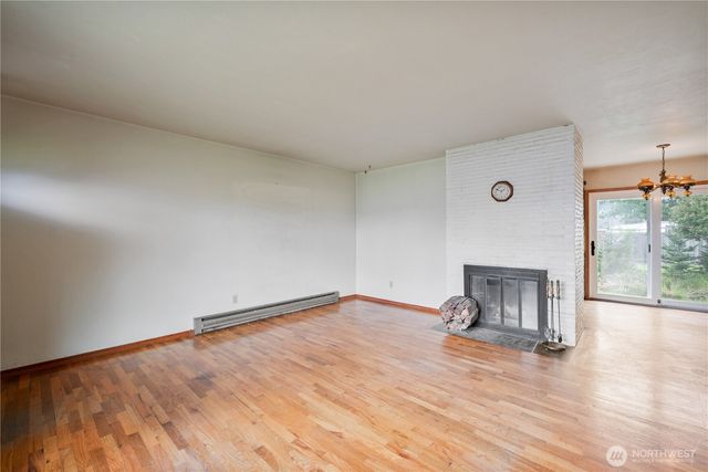2586 Taylor, Longview, WA 98632