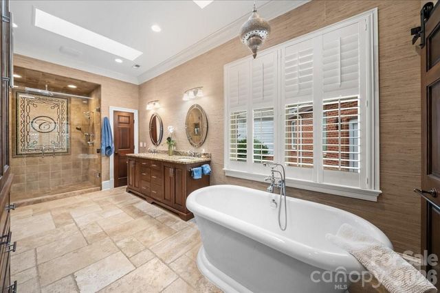 101 River Ridge Drive, Morganton, NC 28655