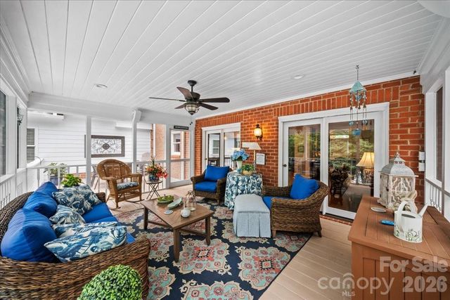 101 River Ridge Drive, Morganton, NC 28655