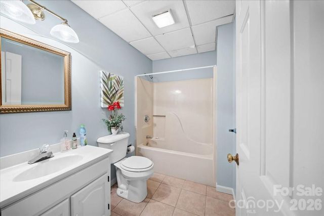 101 River Ridge Drive, Morganton, NC 28655