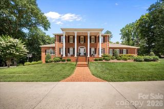 101 River Ridge Drive, Morganton, NC 28655