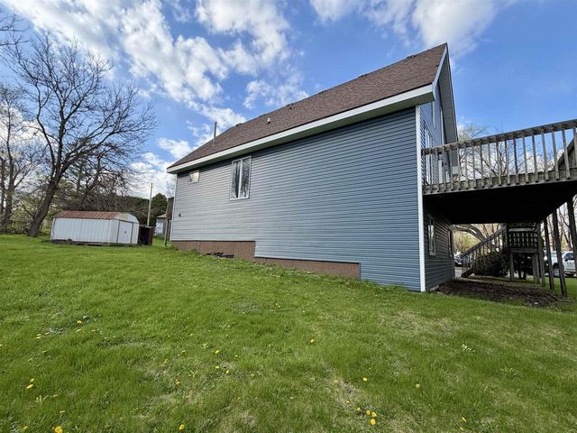 W196 Tulip Drive, Genoa City, WI 53128