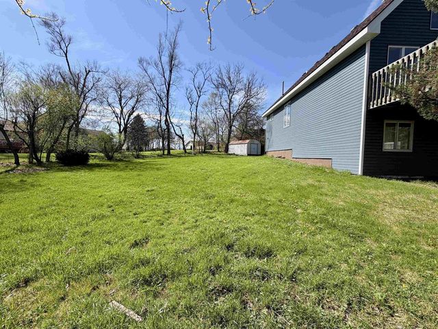 W196 Tulip Drive, Genoa City, WI 53128