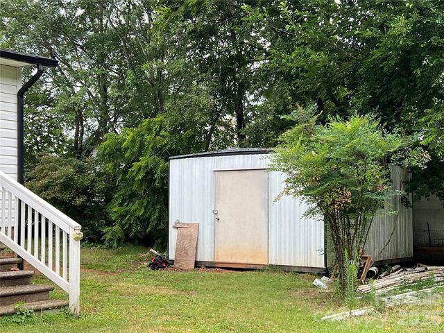 473 Boss Moore Road, Ellenboro, NC 28040