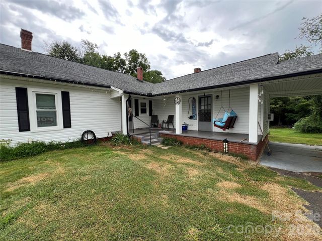 473 Boss Moore Road, Ellenboro, NC 28040