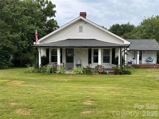 473 Boss Moore Road, Ellenboro, NC 28040