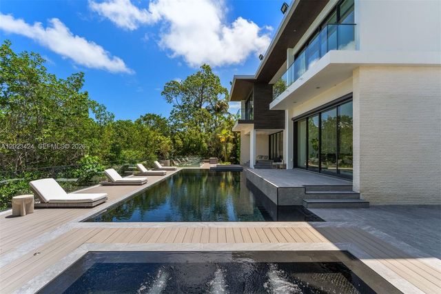132 Paloma Drive, Coral Gables, FL 33143