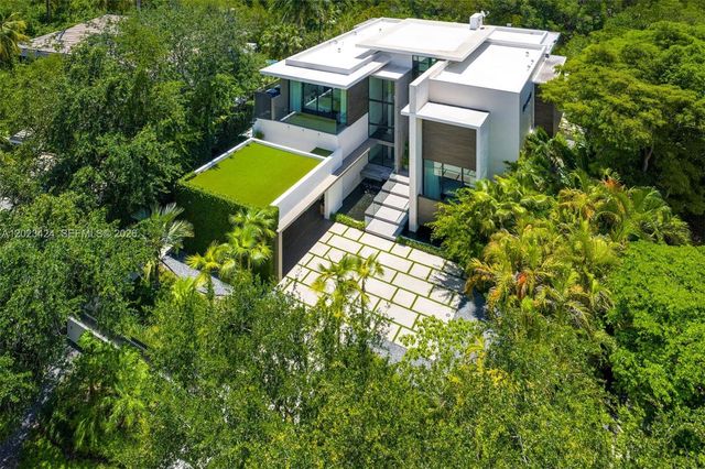 132 Paloma Drive, Coral Gables, FL 33143