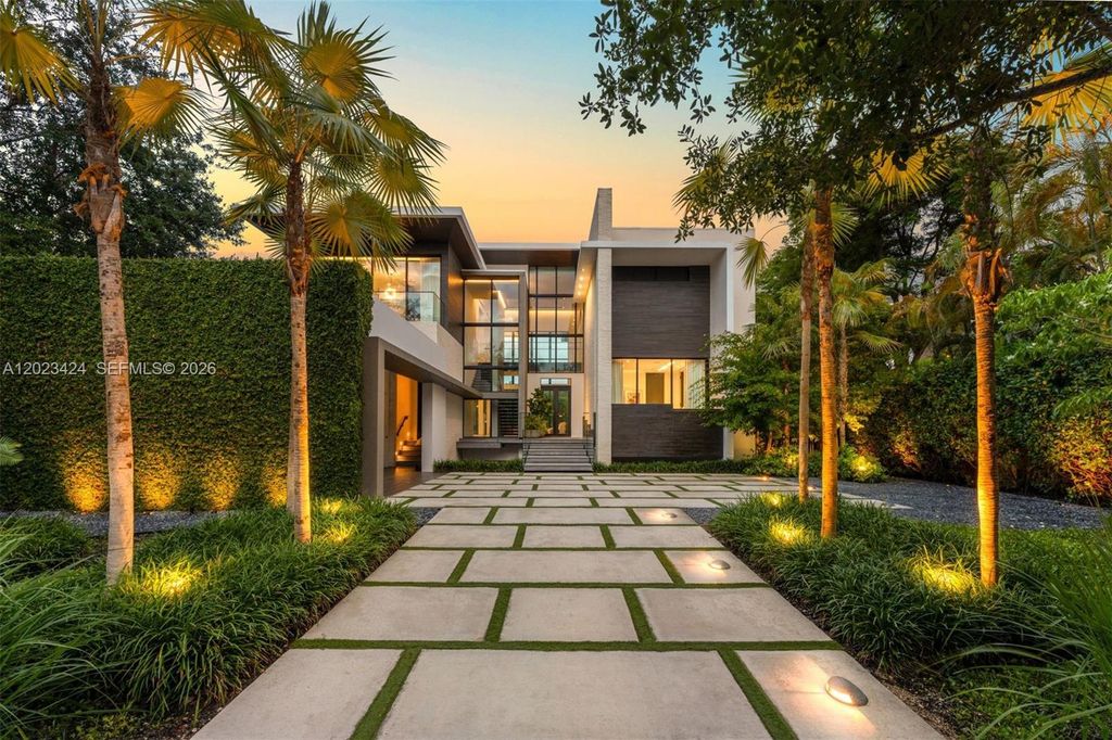 132 Paloma Drive, Coral Gables, FL 33143
