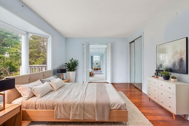 34 Morningside Ln, Lincoln, MA 01773