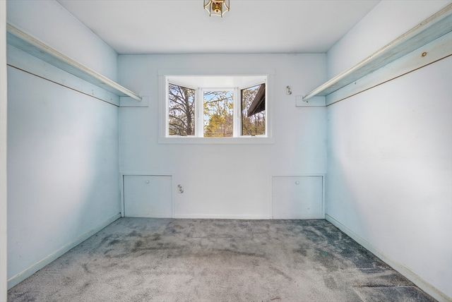 34 Morningside Ln, Lincoln, MA 01773