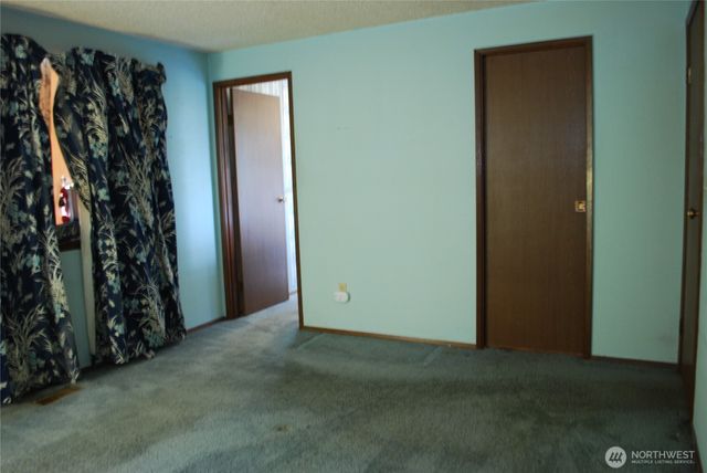 11016 122nd Street E, Puyallup, WA 98374