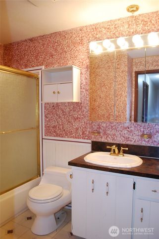 11016 122nd Street E, Puyallup, WA 98374