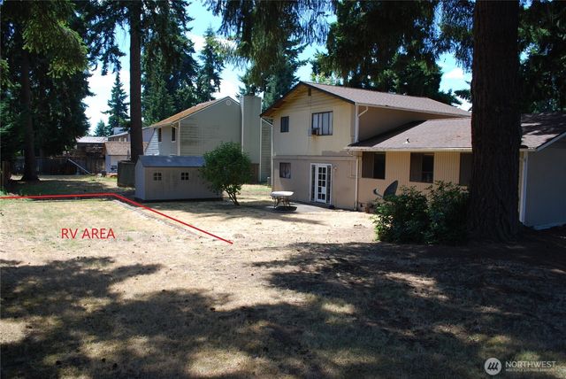 11016 122nd Street E, Puyallup, WA 98374