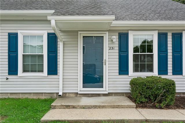 231 Gate House RD, Newport News, VA 23608