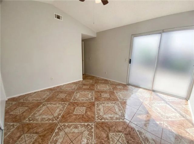 1462 Apple Creek Drive, Perris, CA 92571