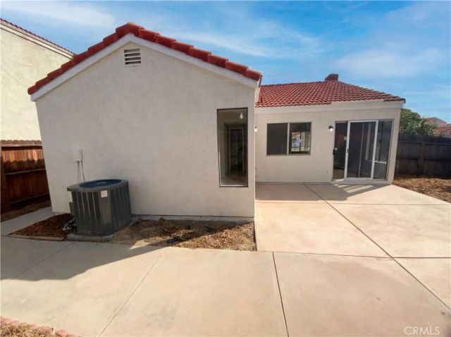 1462 Apple Creek Drive, Perris, CA 92571