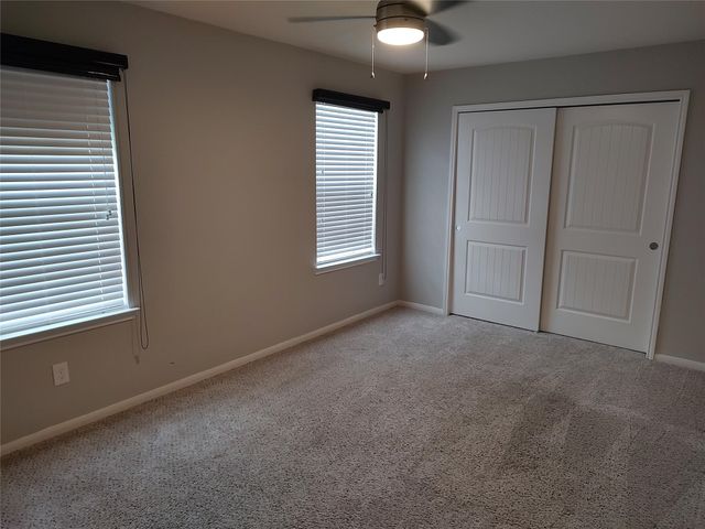 4002 Longwood Drive, Mont Belvieu, TX 77523