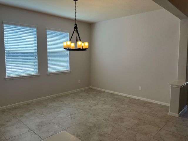 4002 Longwood Drive, Mont Belvieu, TX 77523