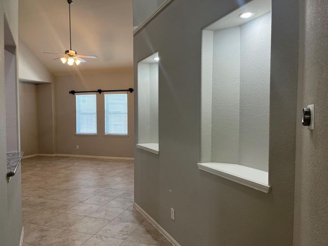 4002 Longwood Drive, Mont Belvieu, TX 77523