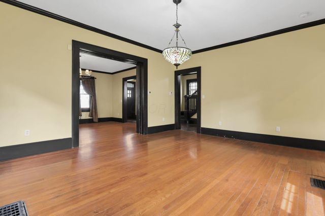 1041 Franklin Avenue, Columbus, OH 43205