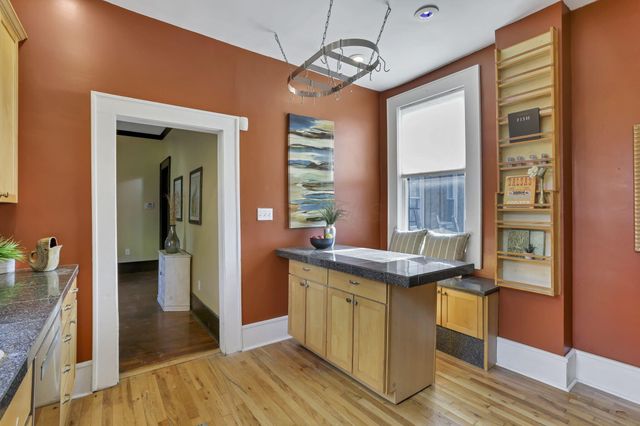 1041 Franklin Avenue, Columbus, OH 43205