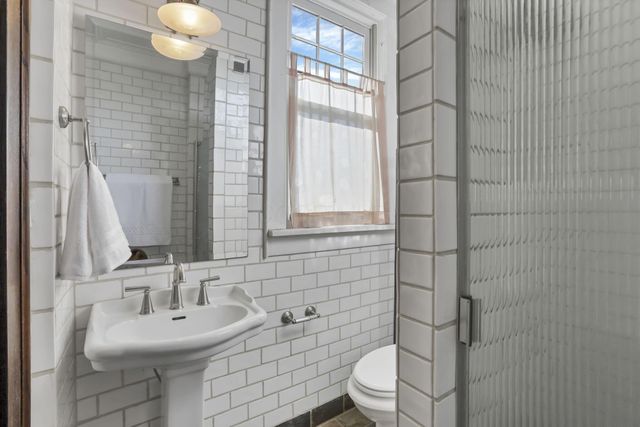 1041 Franklin Avenue, Columbus, OH 43205