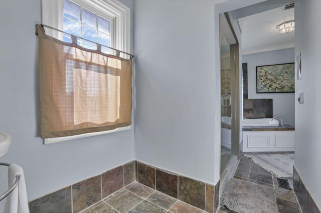 1041 Franklin Avenue, Columbus, OH 43205