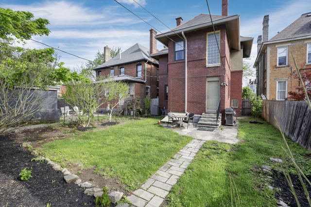 1041 Franklin Avenue, Columbus, OH 43205