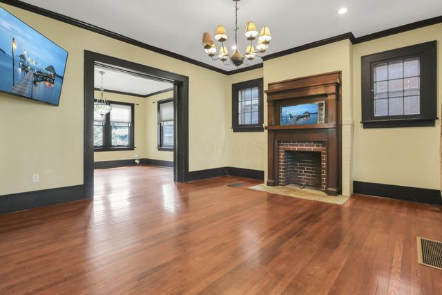 1041 Franklin Avenue, Columbus, OH 43205