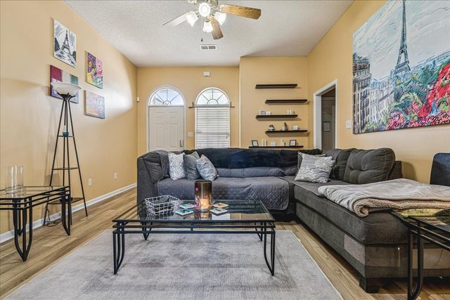 1148 BREEZY VALLEY DR, Cordova, TN 38018