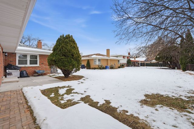 1220 N Hamlin Avenue, Park Ridge, IL 60068