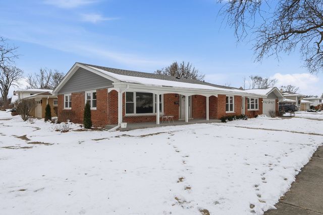 1220 N Hamlin Avenue, Park Ridge, IL 60068