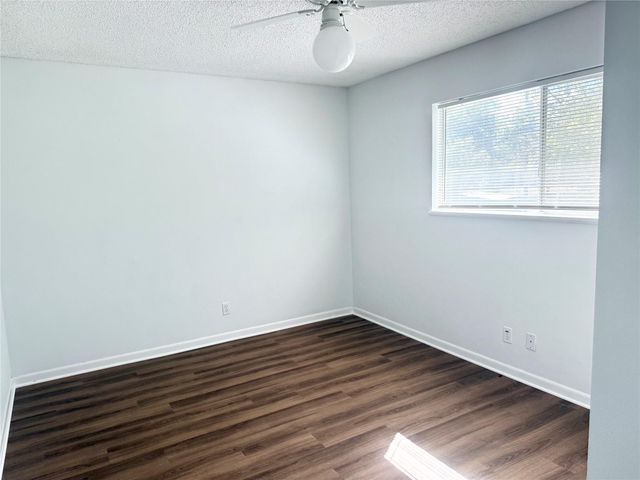 12717 Burson DR, Manchaca, TX 78652