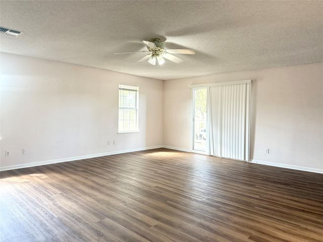 12717 Burson DR, Manchaca, TX 78652