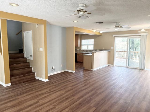 12717 Burson DR, Manchaca, TX 78652