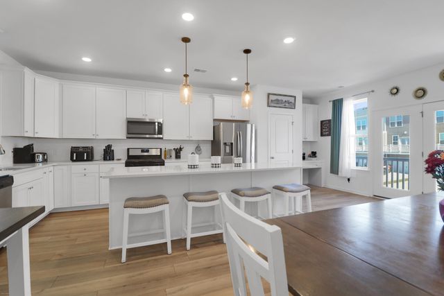 865 Recess Pt Drive 25, Moncks Corner, SC 29461