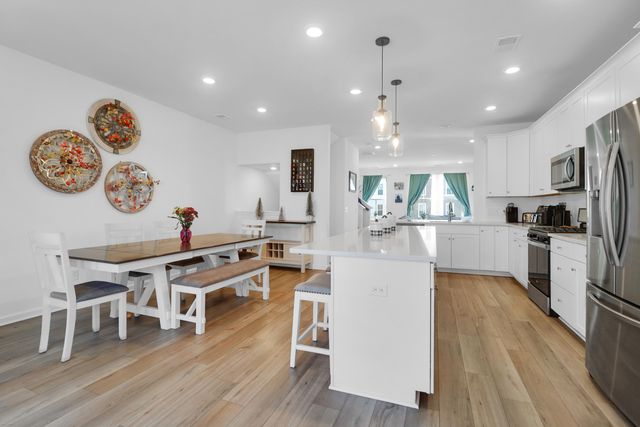 865 Recess Pt Drive 25, Moncks Corner, SC 29461