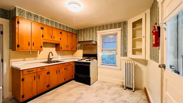 164 E. Elm Avenue 2, Quincy, MA 02170