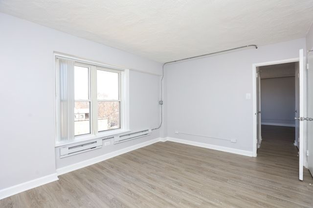 7333 N Ridge Boulevard 501, Chicago, IL 60645