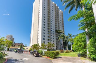 98-1038 Moanalua Road 2201, Aiea, HI 96701