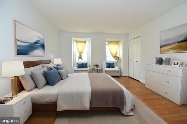 1221 FORESTVILLE DR, Great Falls, VA 22066