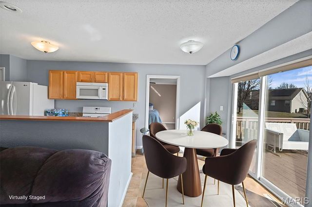 141 Fairway Drive, Maryville, IL 62062