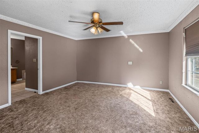 141 Fairway Drive, Maryville, IL 62062