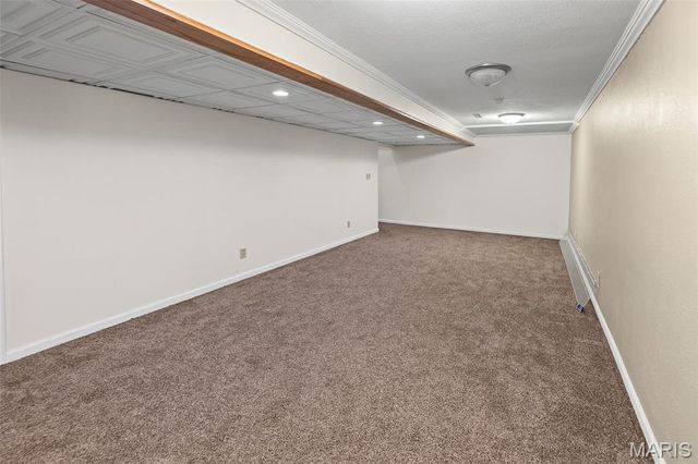 141 Fairway Drive, Maryville, IL 62062