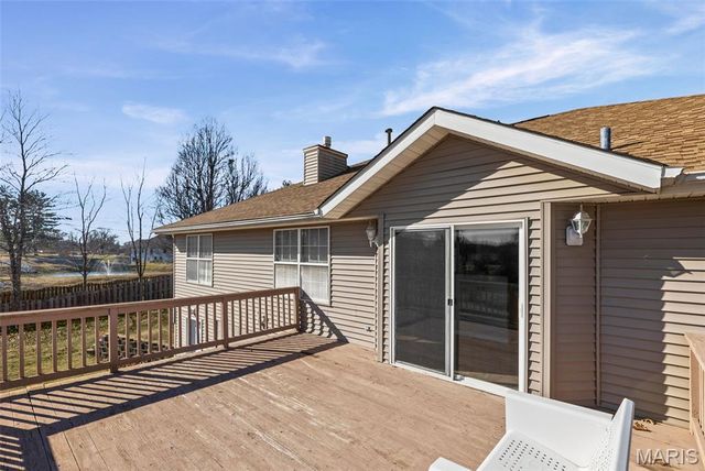 141 Fairway Drive, Maryville, IL 62062