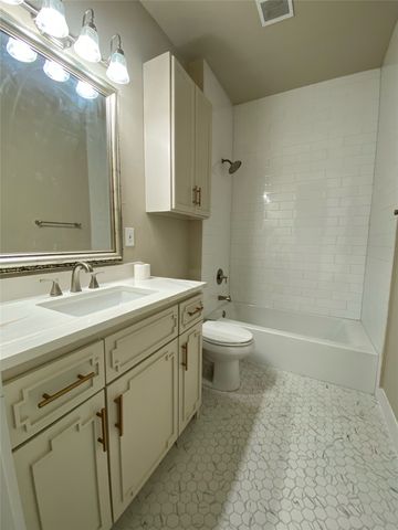 700 W Monterey Street, Denison, TX 75020