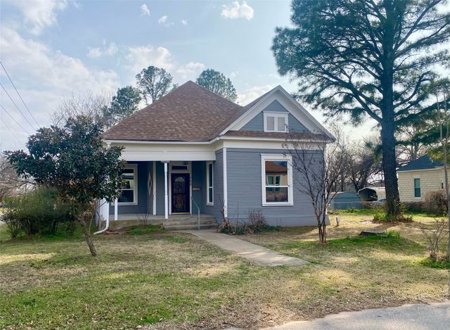 700 W Monterey Street, Denison, TX 75020