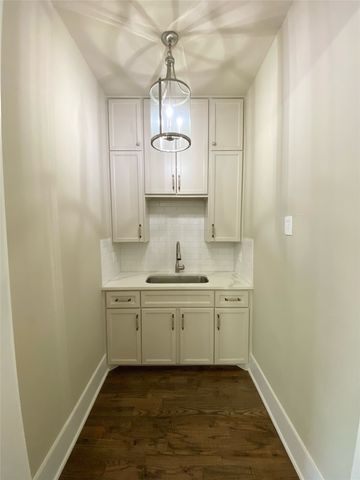 700 W Monterey Street, Denison, TX 75020